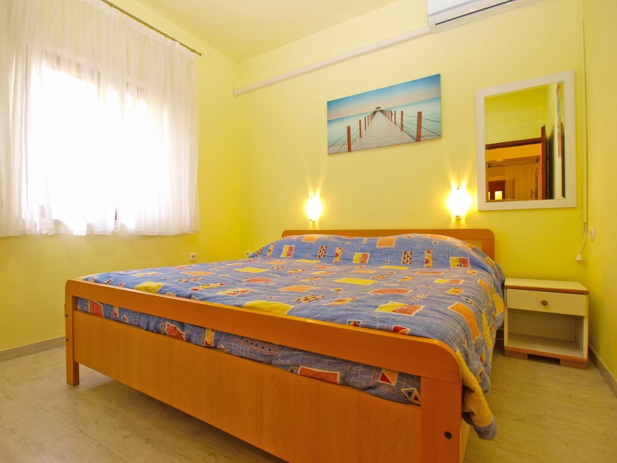 Apartments Luciano 1576 Ližnjan Buitenkant foto