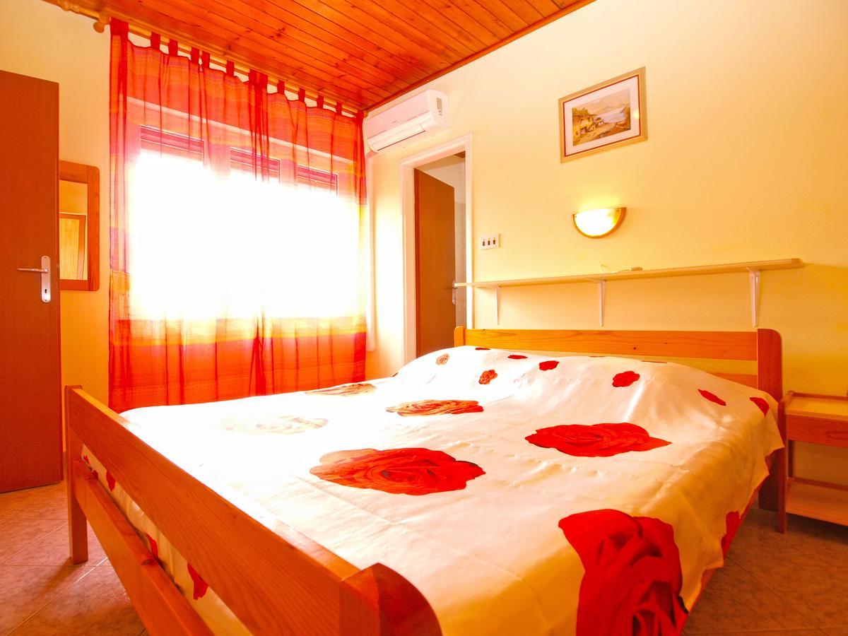 Apartments Luciano 1576 Ližnjan Buitenkant foto