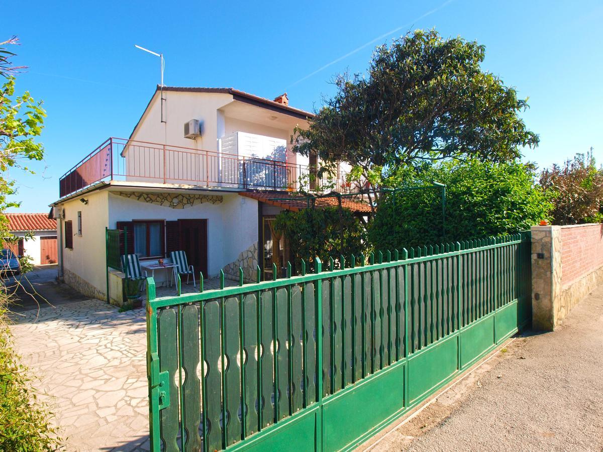 Apartments Luciano 1576 Ližnjan Buitenkant foto
